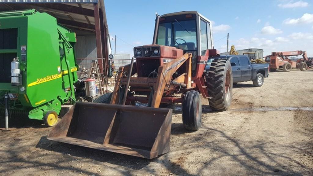 Main image International Harvester 986