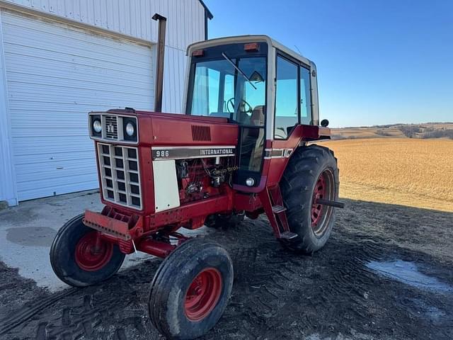 Image of International Harvester 986 equipment image 1