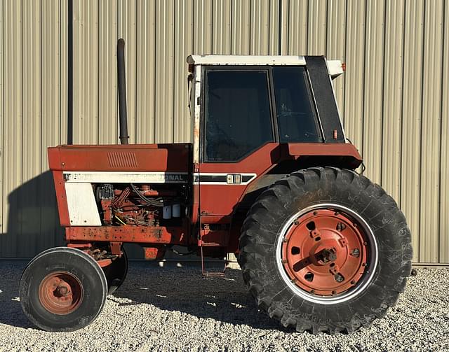 Image of International Harvester 986 equipment image 3