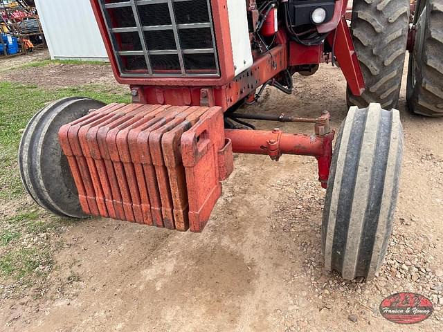 Image of International Harvester 986 equipment image 4