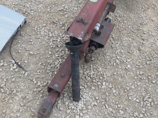 Image of International Harvester 990 equipment image 1