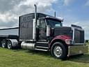 International 9900I Image