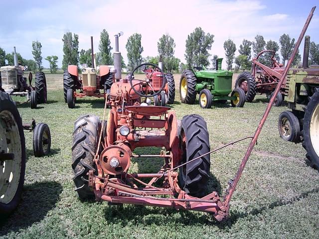 Image of Farmall A equipment image 4