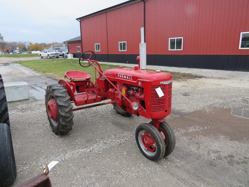 Image of Farmall B Primary image