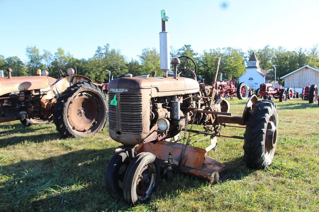 Image of Farmall B Primary image