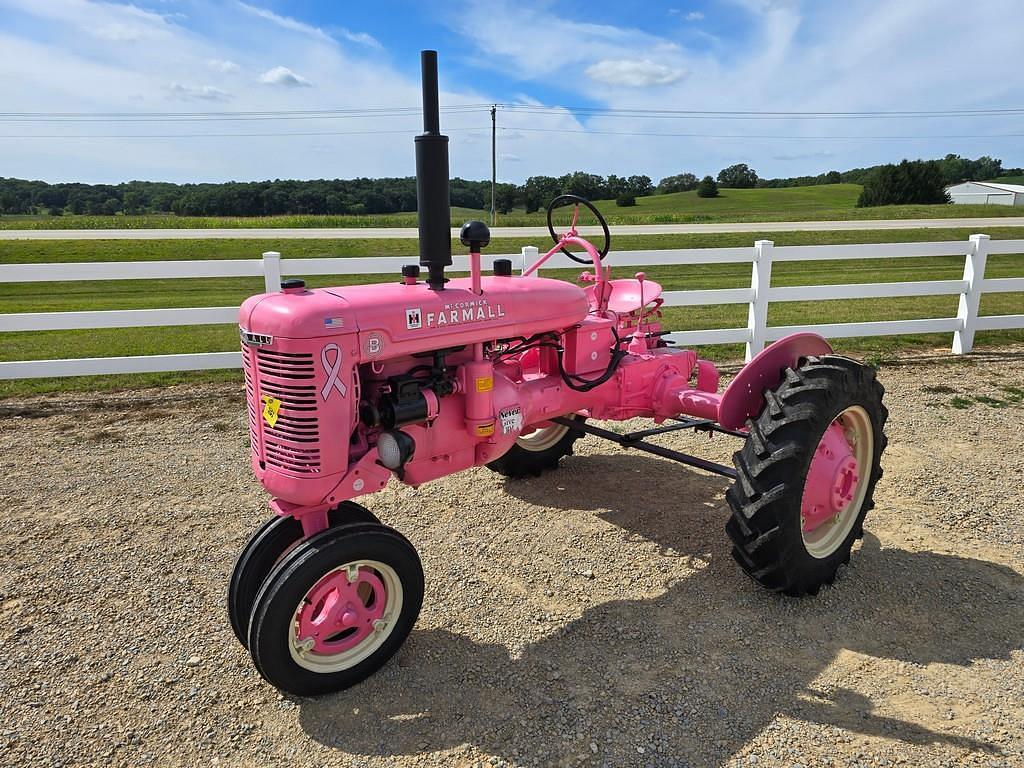 Image of Farmall B Primary image