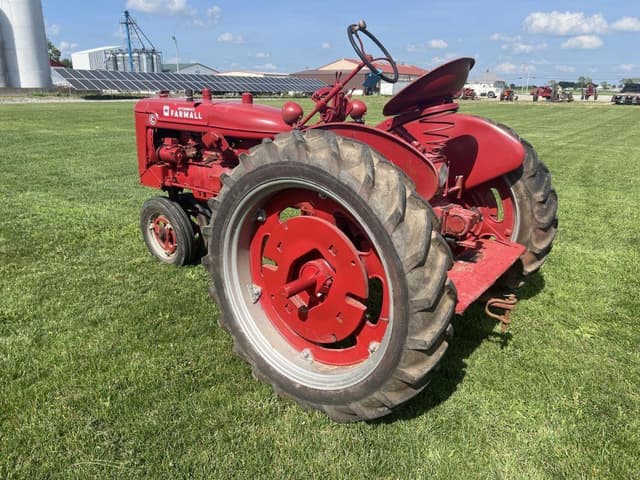 Image of Farmall C equipment image 3