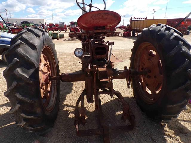 Image of Farmall C equipment image 4