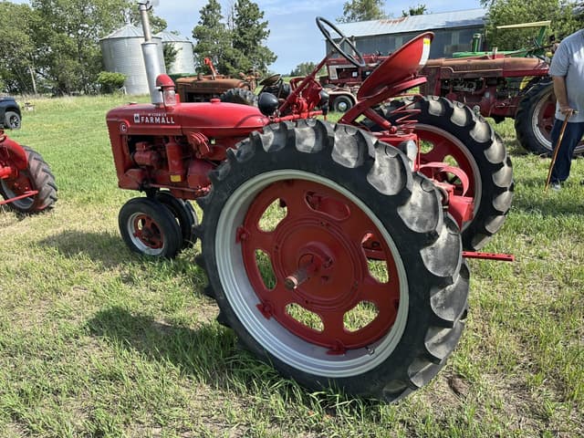 Image of Farmall C equipment image 4