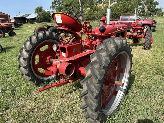 Image of Farmall C equipment image 2
