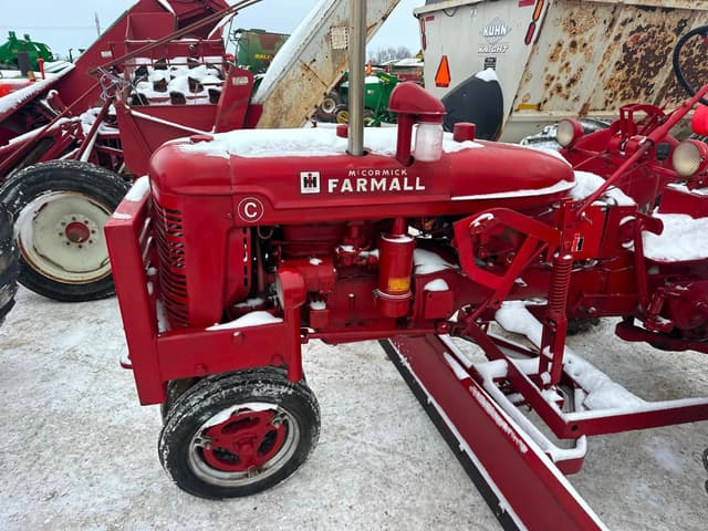 Image of Farmall C equipment image 3