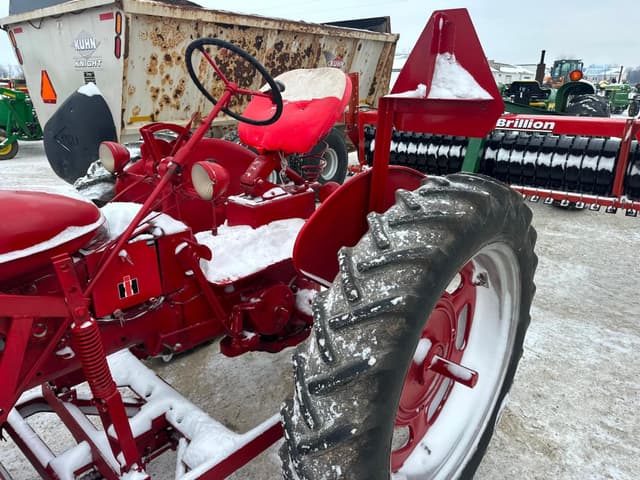 Image of Farmall C equipment image 4