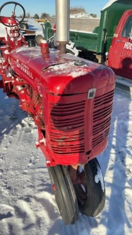 Image of Farmall C equipment image 2