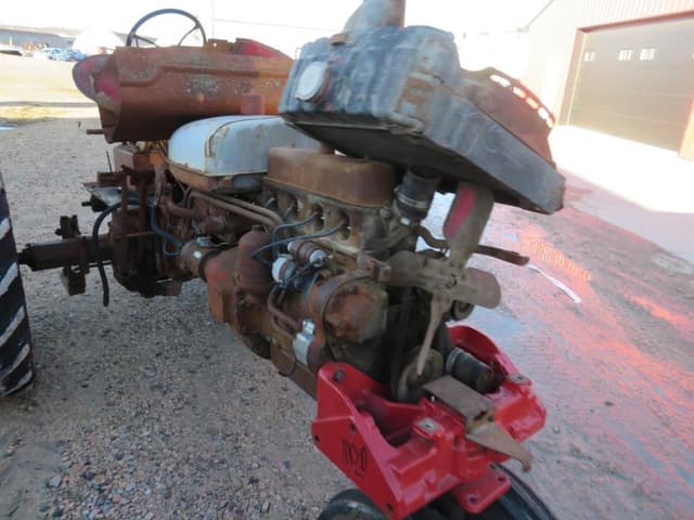 Image of Farmall C equipment image 1