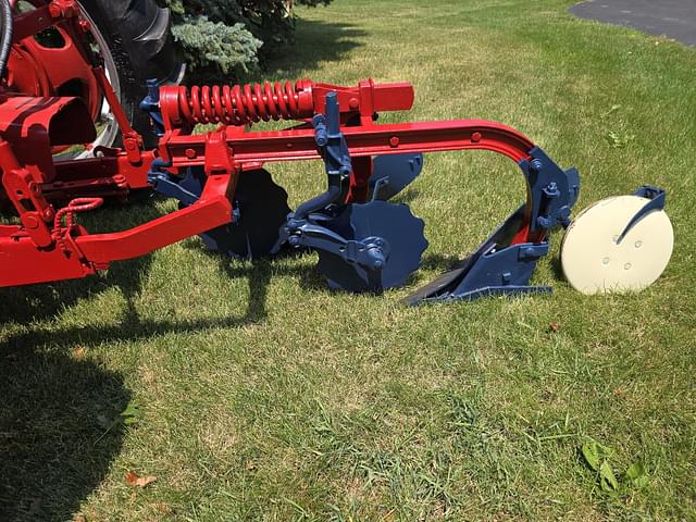Image of International Harvester C20 equipment image 2