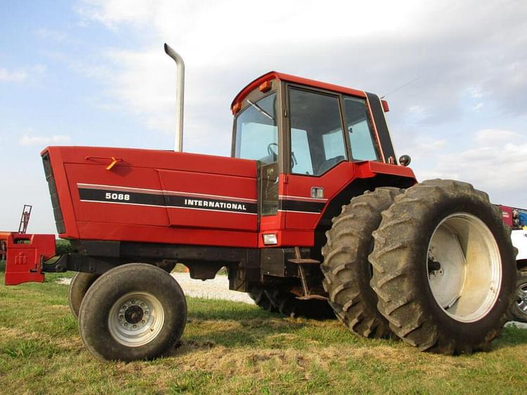 International Harvester 5088 Tractors 100 to 174 HP for Sale Tractor Zoom