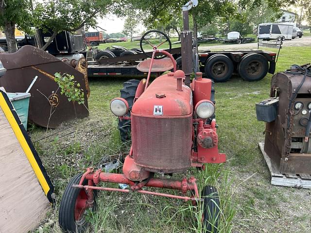 Image of International Harvester Cub equipment image 1
