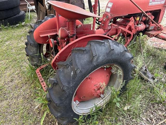 Image of International Harvester Cub equipment image 4