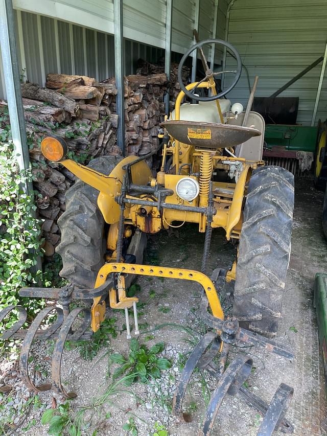 Image of International Harvester Cub equipment image 1