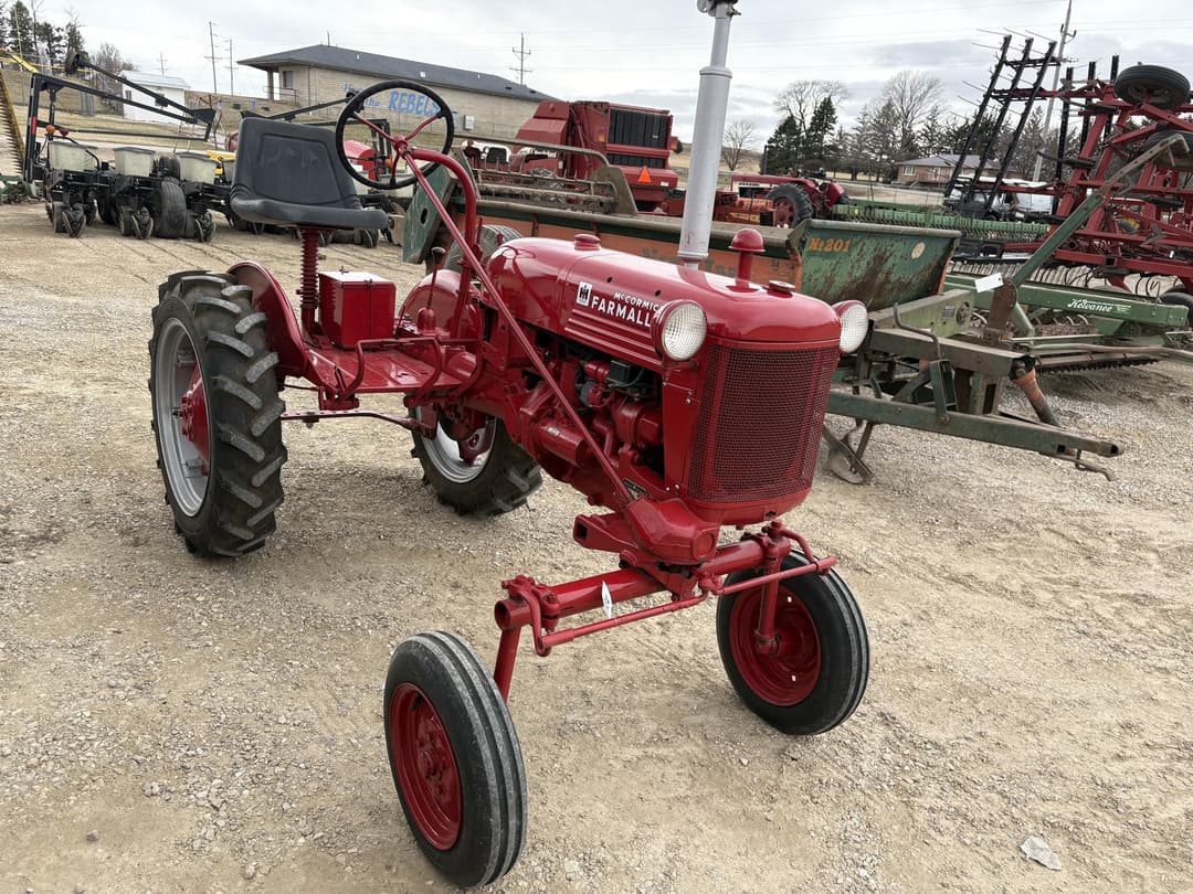 Image of International Harvester Cub Primary image
