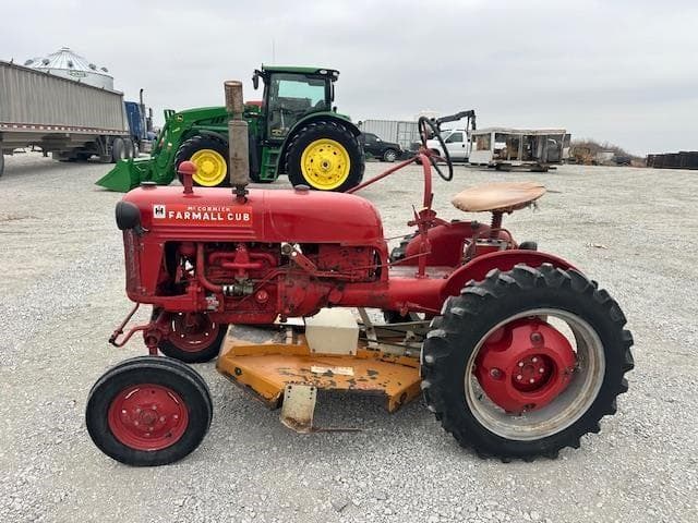 Image of International Harvester Cub equipment image 1