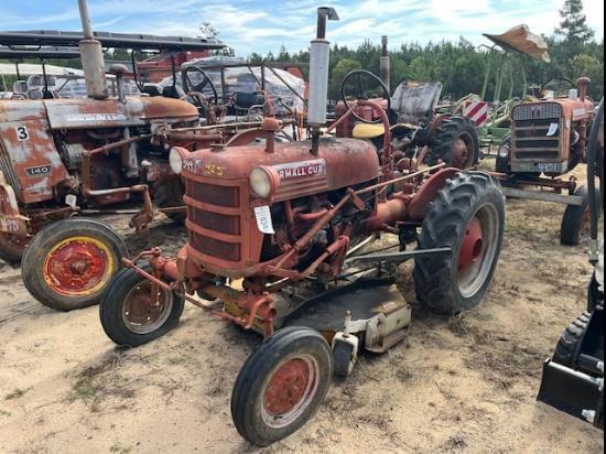 Image of International Harvester Cub Image 1