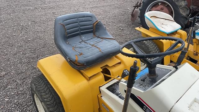 Image of Cub Cadet 128 equipment image 4