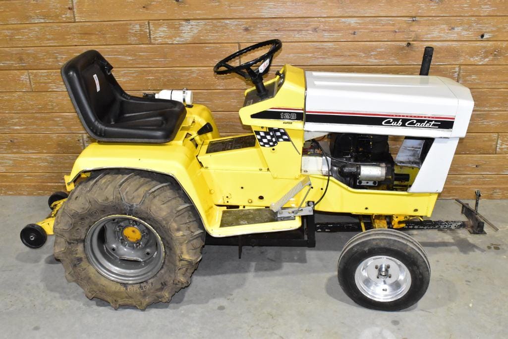Main image Cub Cadet 128