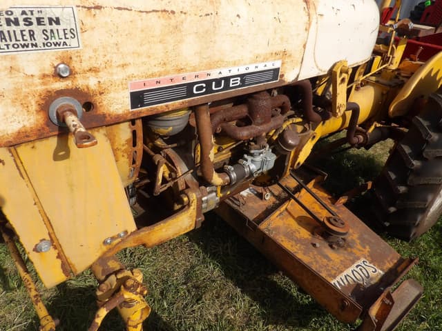 Image of International Harvester Cub equipment image 2