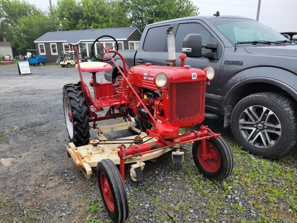 Image of International Harvester Cub Primary image
