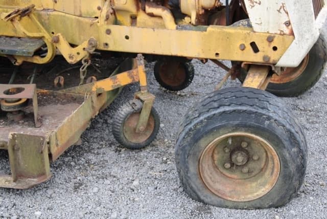 Image of International Harvester Cub 154 Lo-Boy equipment image 3