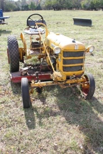 Main image International Harvester Cub Lo-Boy
