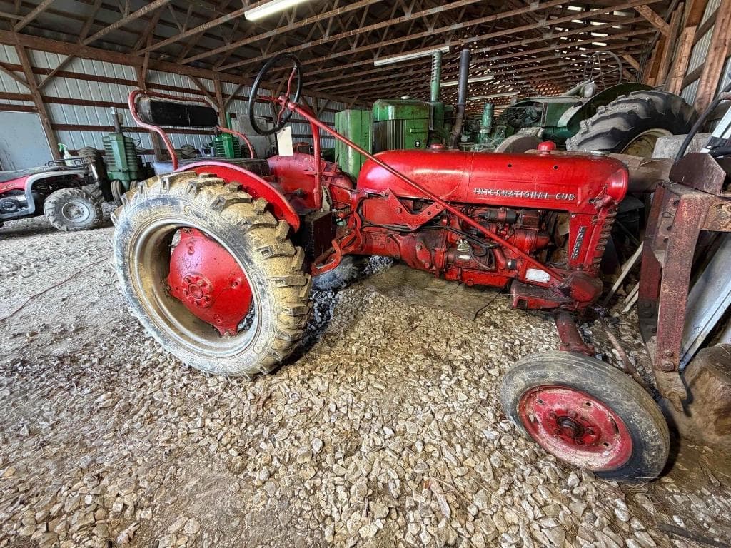 Image of International Harvester Cub Lo-Boy Primary image