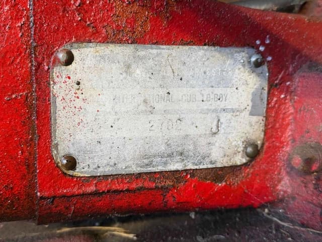 Image of International Harvester Cub Lo-Boy equipment image 2