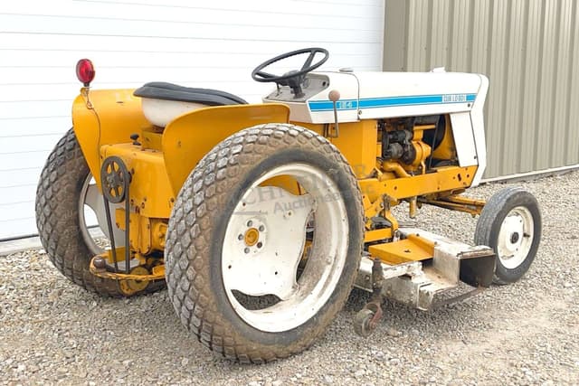 Image of International Harvester 154 Lo-Boy equipment image 4