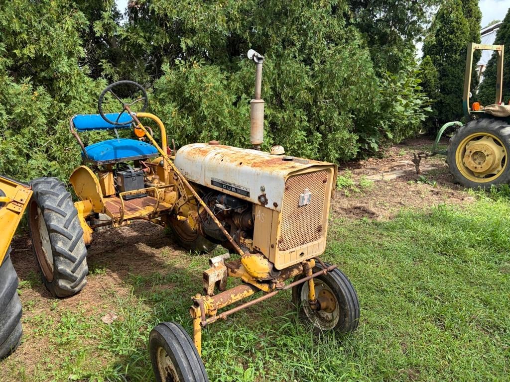 International Harvester Cub Equipment Image0