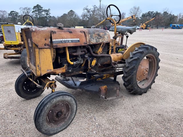 Image of International Harvester Cub equipment image 1