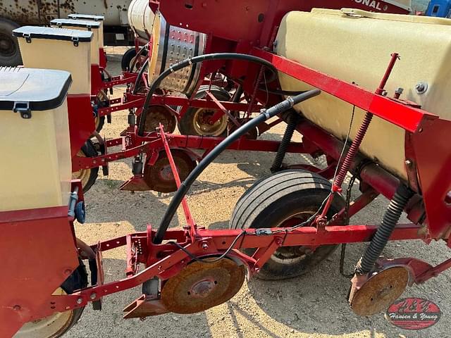 Image of International Harvester 400 Cyclo equipment image 1