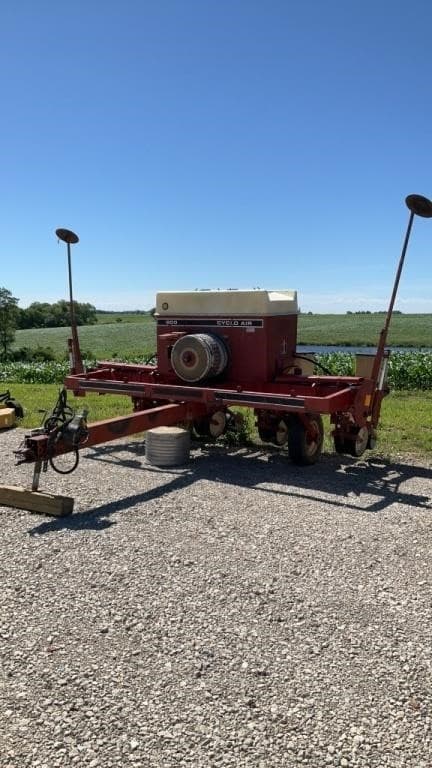 Image of International Harvester 800 Cyclo Air Primary image