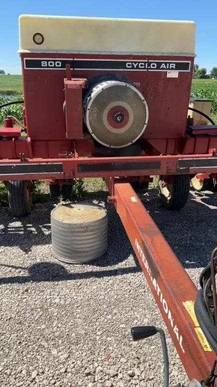 Image of International Harvester 800 Cyclo Air equipment image 3