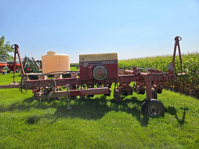 Image of International Harvester 800 Cyclo Air equipment image 3