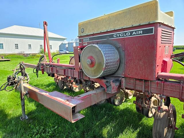 Image of International Harvester 800 Cyclo Air equipment image 4