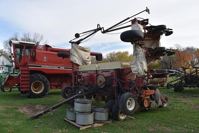 Image of International Harvester 800 Cyclo Air equipment image 1