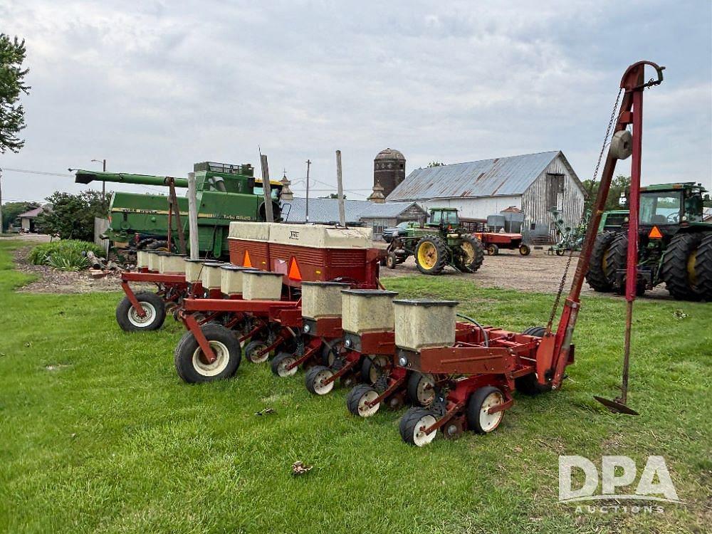 Image of International Harvester 800 Cyclo Air Primary image