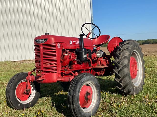 Image of International Harvester DGD-4 equipment image 2