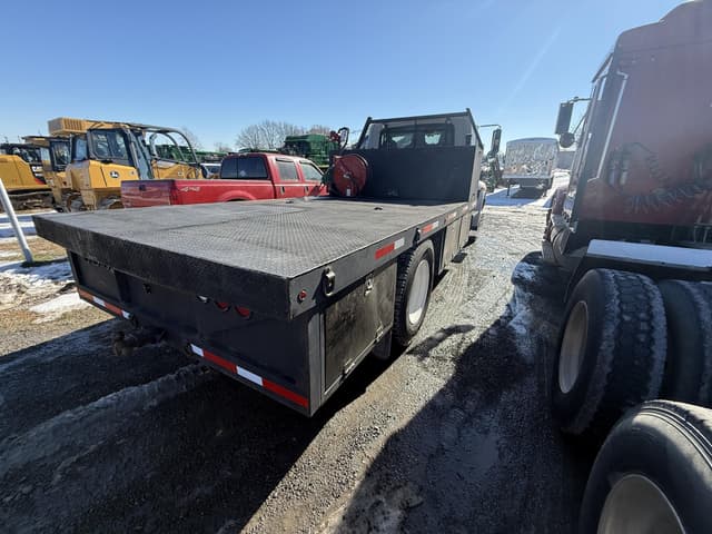 Image of International Durastar 4300 equipment image 3