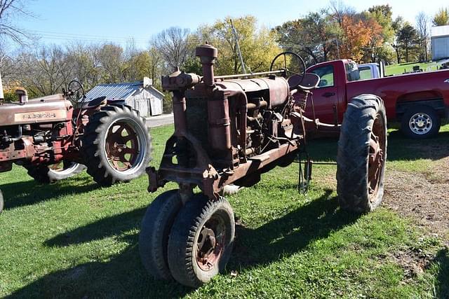 Image of Farmall F-20 equipment image 1