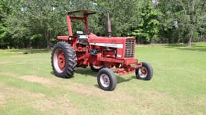 International Harvester 756 Image