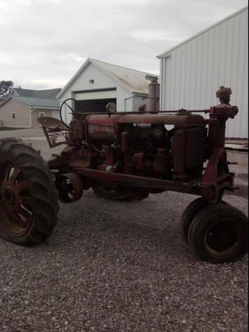 Main image Farmall F-20