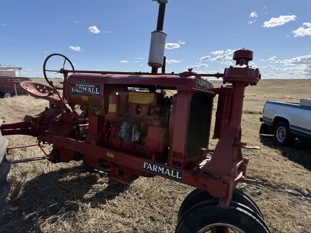 Image of Farmall F-20 equipment image 4